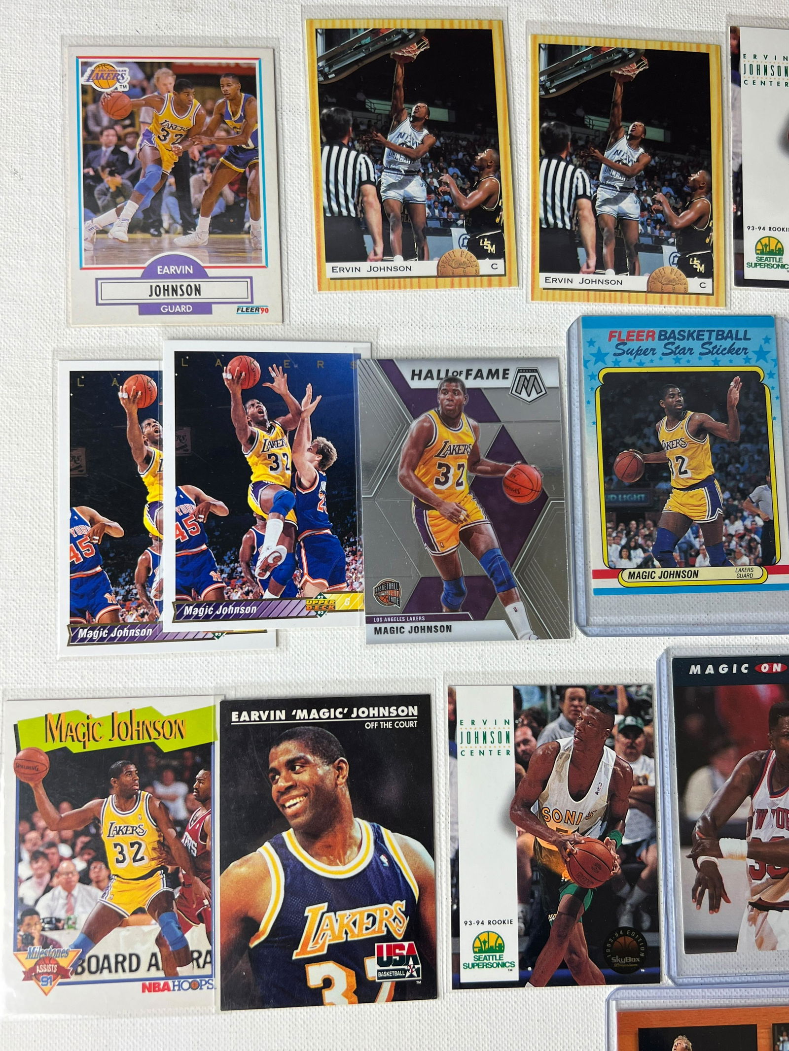 Magic Johnson NBA basketball sports card collection 22 cards (1 of 10)