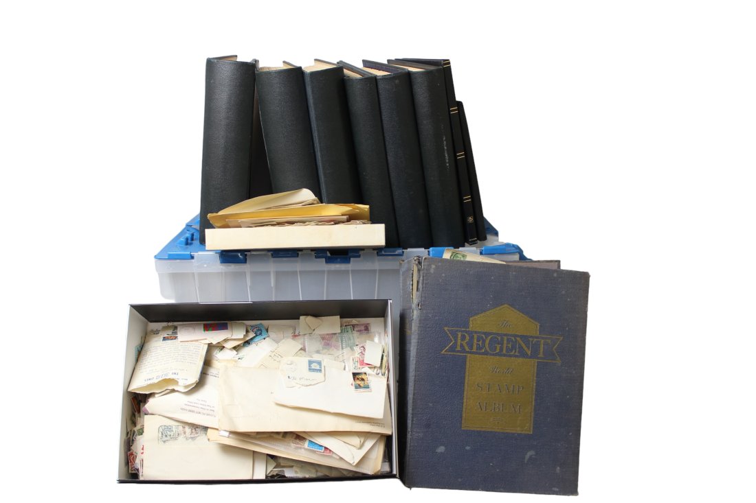 Postage Stamp Large Collection Dealer Lot 6 Binders and loose stamps (1 of 14)