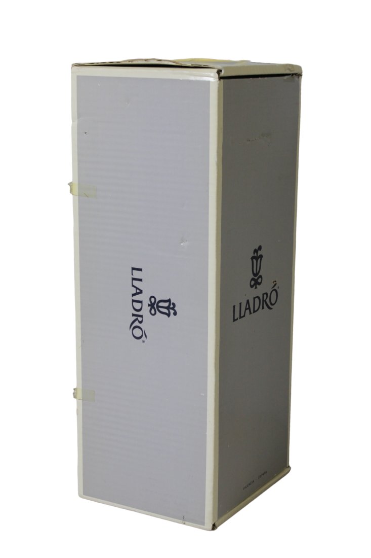 Vintage Lladro porcelain statue Dama colorcon melena wanda 06182 (1 of 8)