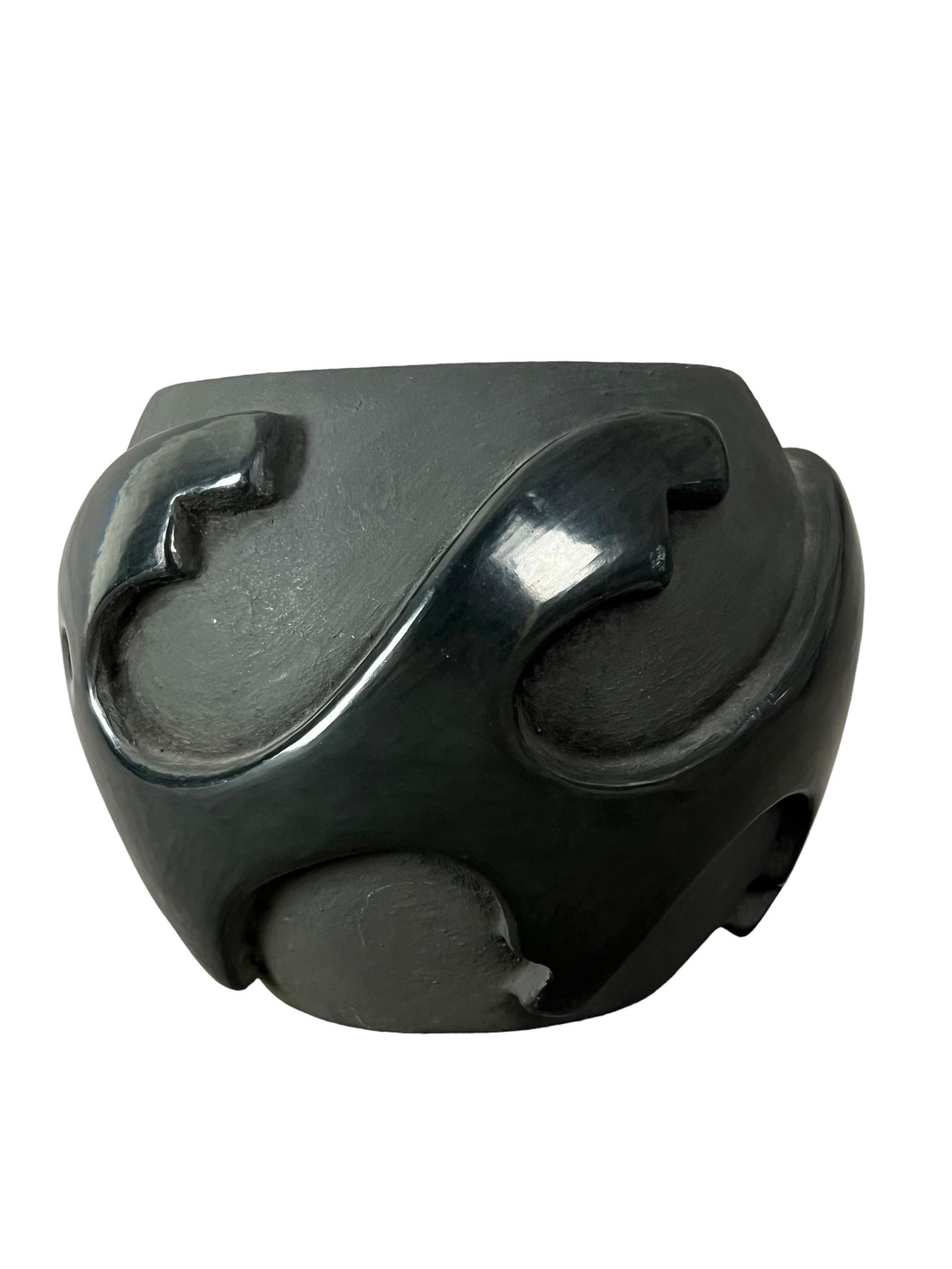 Native American Indian blackware pottery signed Fidel Tonita Naranjo (1 of 7)