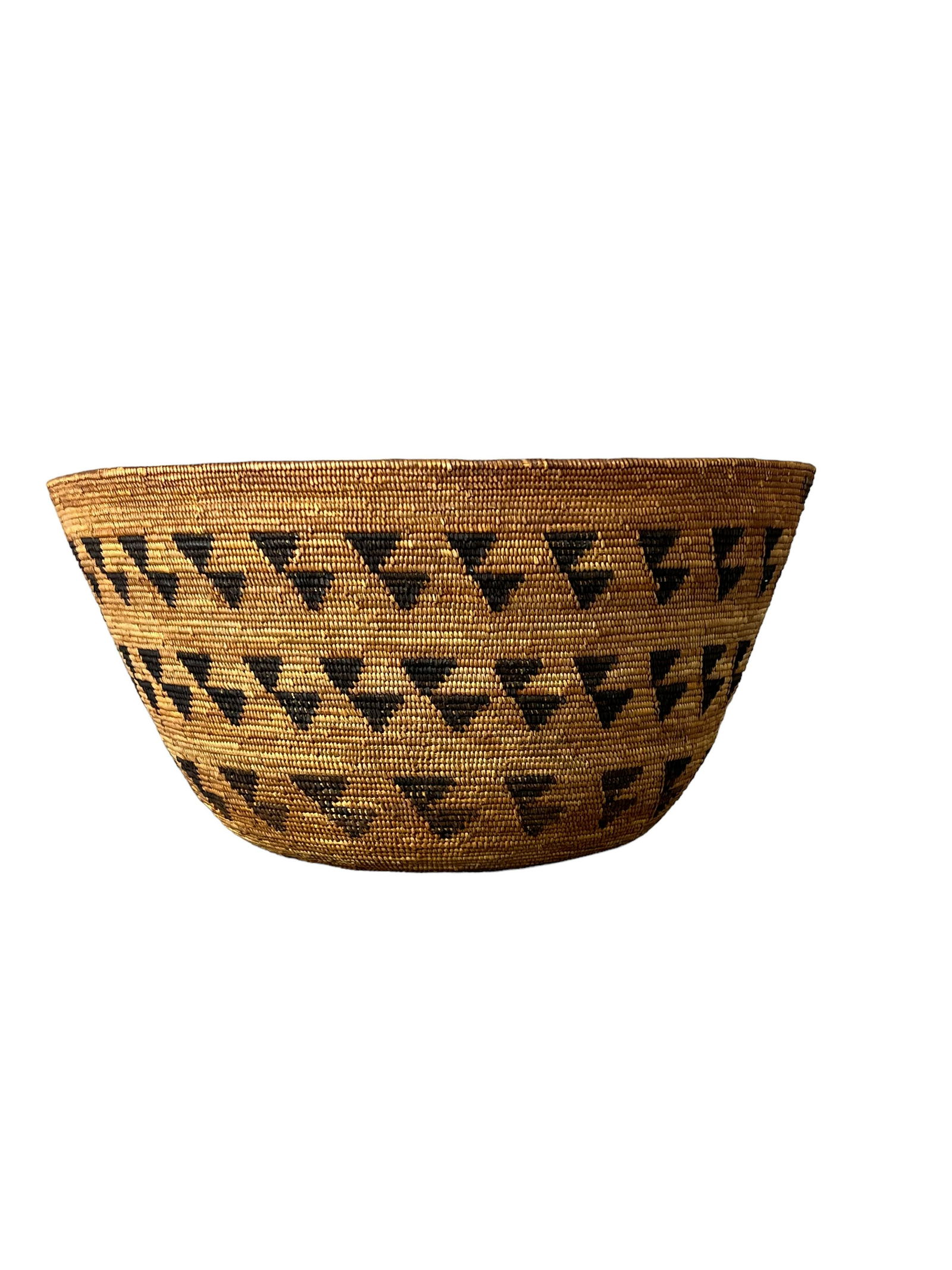 Antique Native American Indian basket (1 of 11)