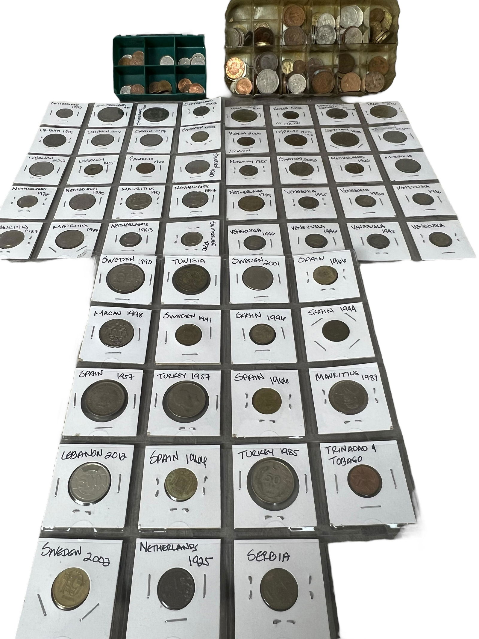 World coin collection lot Britain Dominican Republic Korea Spain (1 of 14)