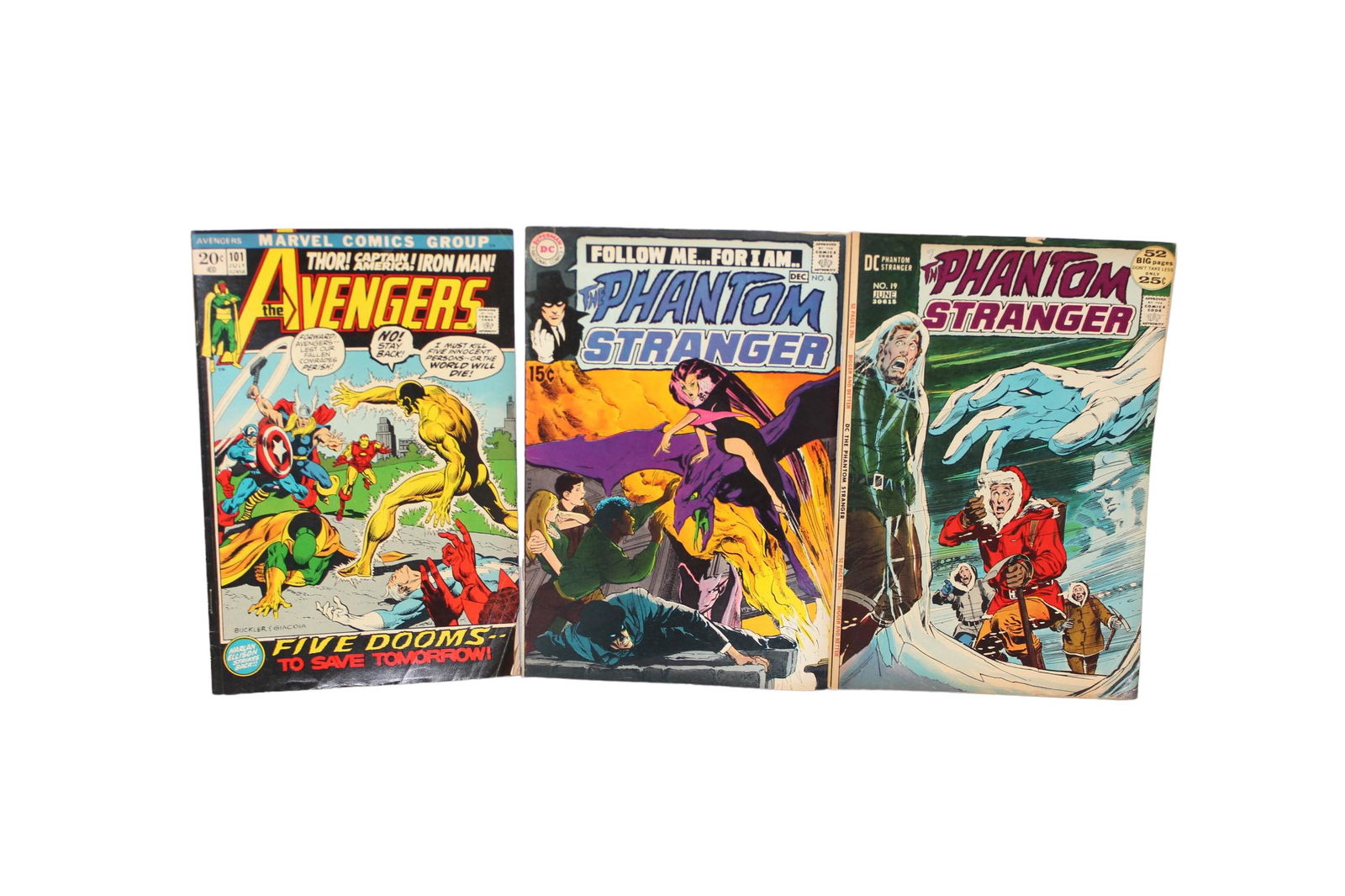 Vintage comic book lot avengers 101 Phantom Stranger 4, 19 (1 of 4)