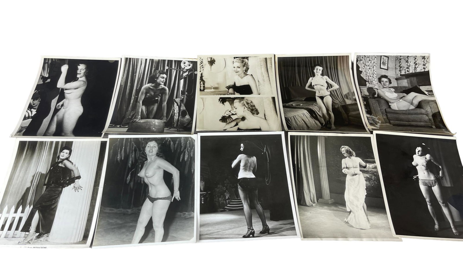 Vintage 1950's Original Burlesque Nude Pin up Model Risque Photo 8x10 Black & White Photographs: Vintage 1950's Original Burlesque Nude Pin up Model Risque Photo 8x10 Black & White Photographs