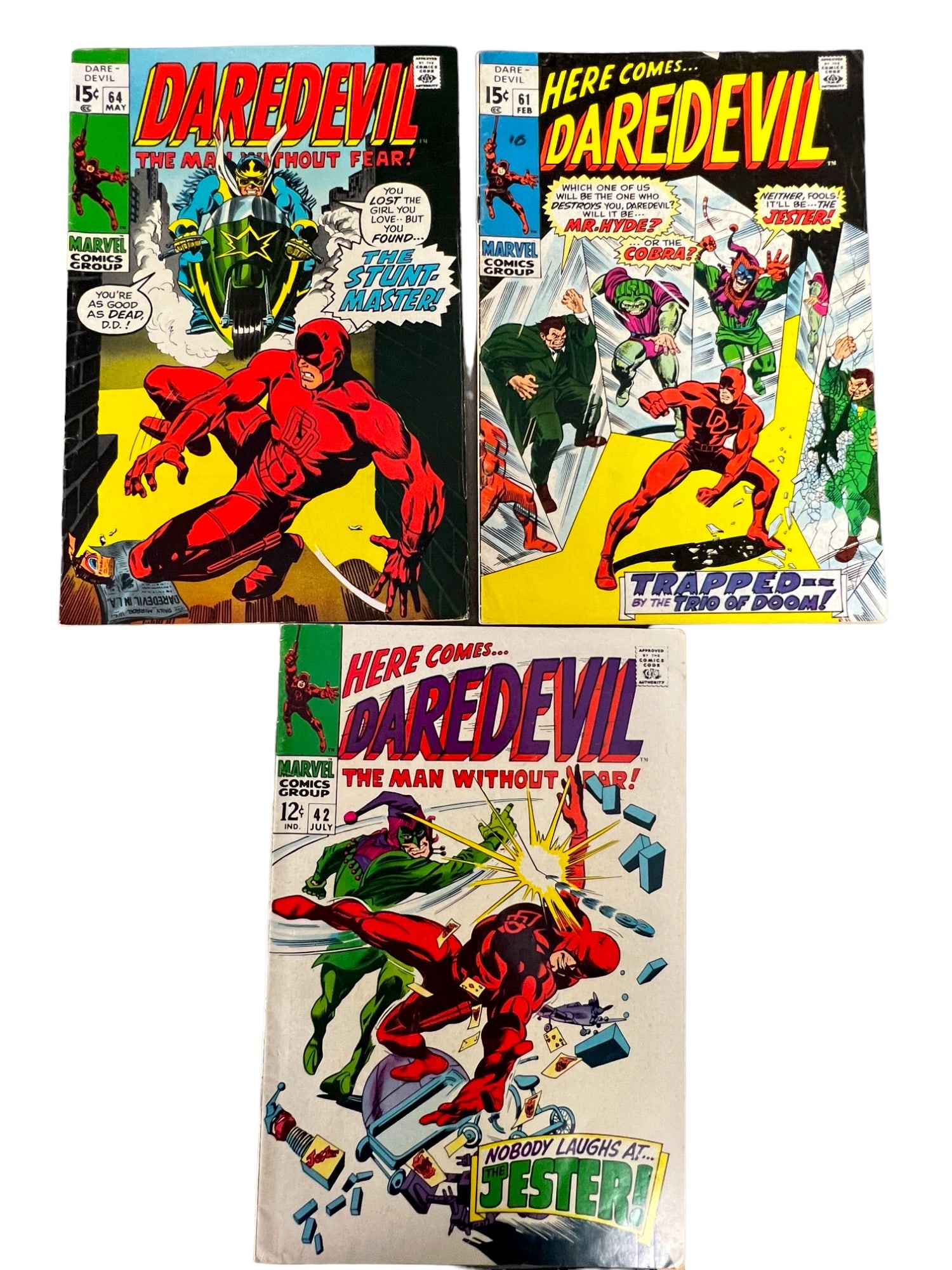 DAREDEVIL 42, 61, 64 Vintage MARVEL Comic Book Collection Lot (1 of 5)