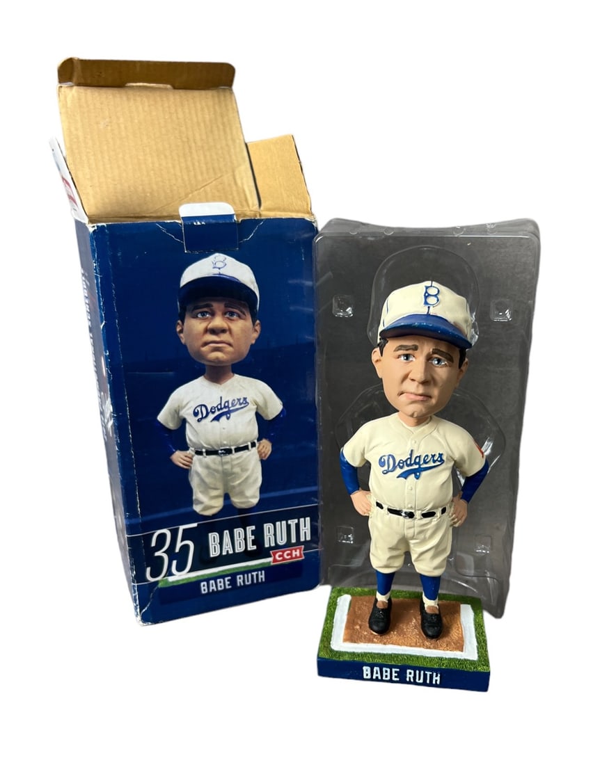 Vintage Babe Ruth Dodgers bobble head toy (1 of 4)