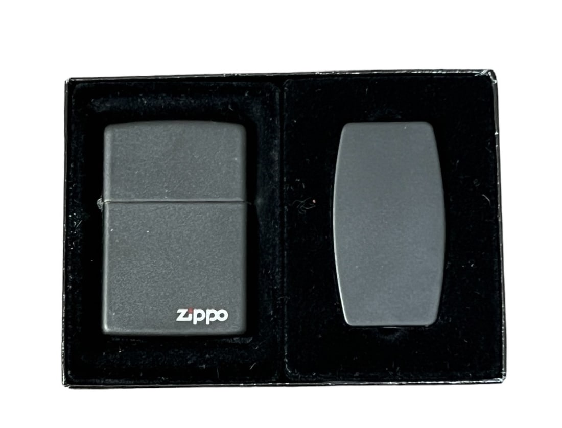 Vintage matte black zippo lighter (1 of 3)