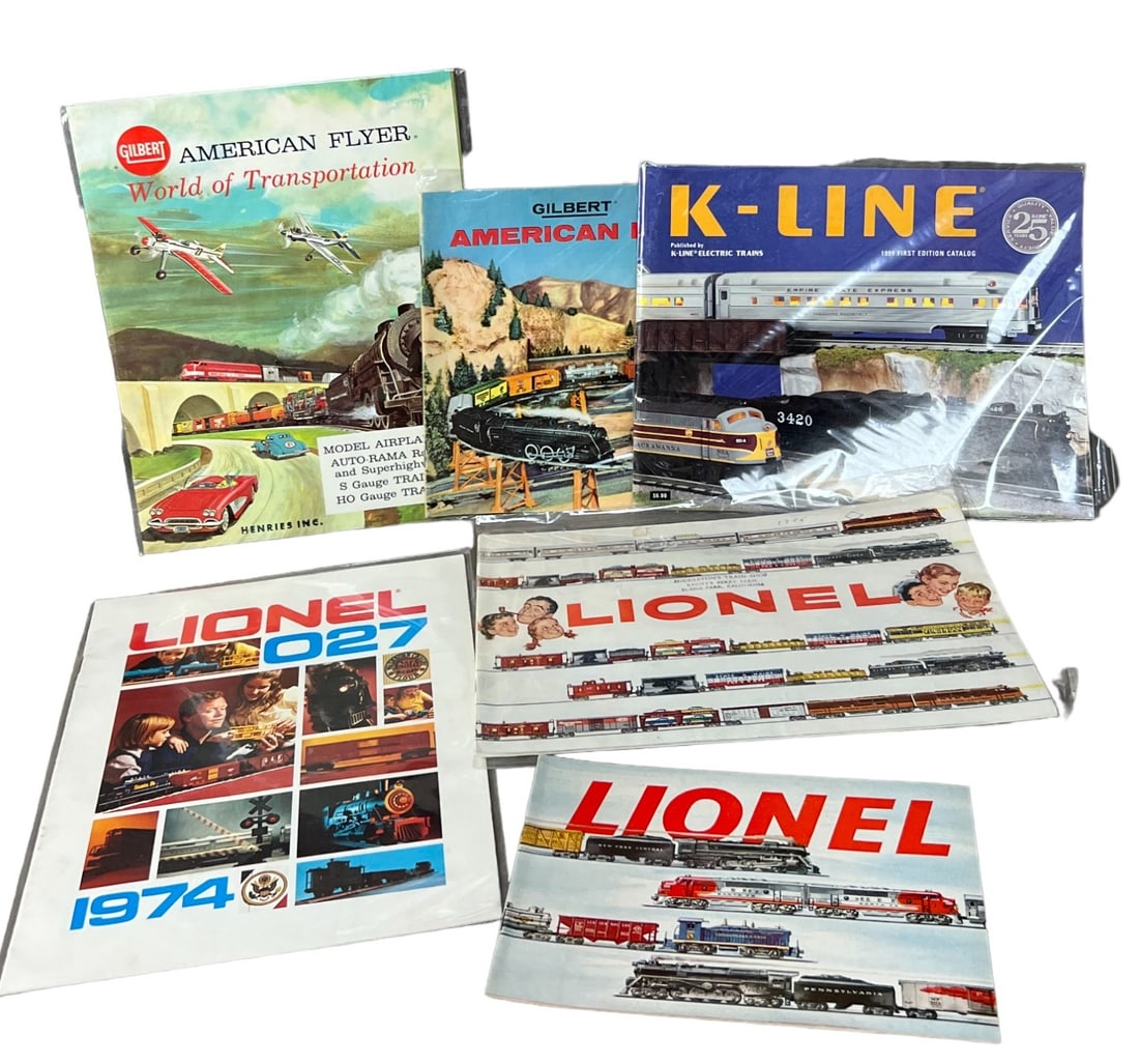 Vintage Lionel American flyer model train airplane catalog collection (1 of 8)
