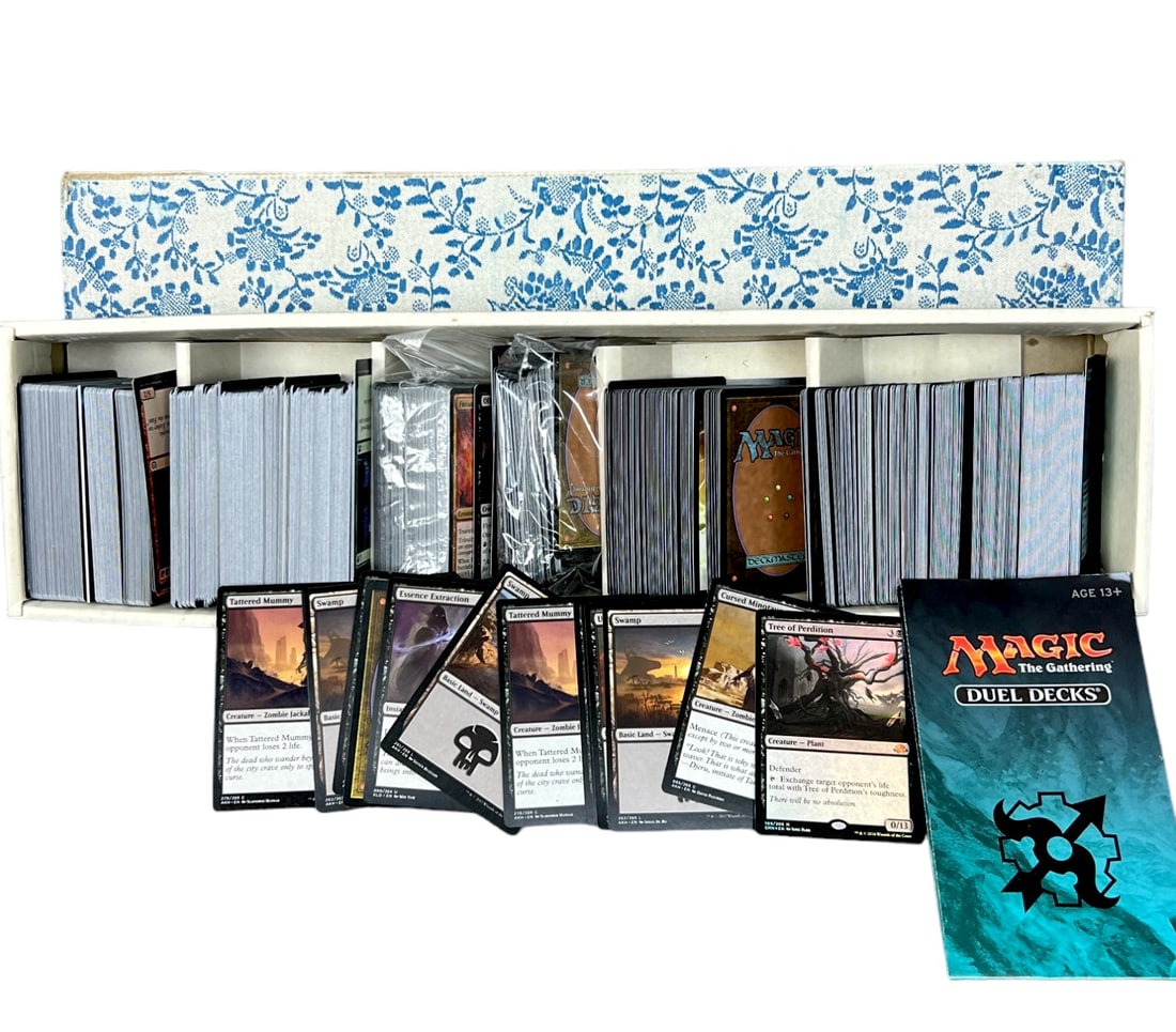Magic the gathering trading card collection lot: Magic the gathering trading card collection lot