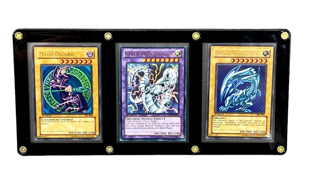 Yu-Gi-Oh 1ST edition hollow blue eyed dragon cyber twin Mago Oscuro trading card collection lot (1 of 6)