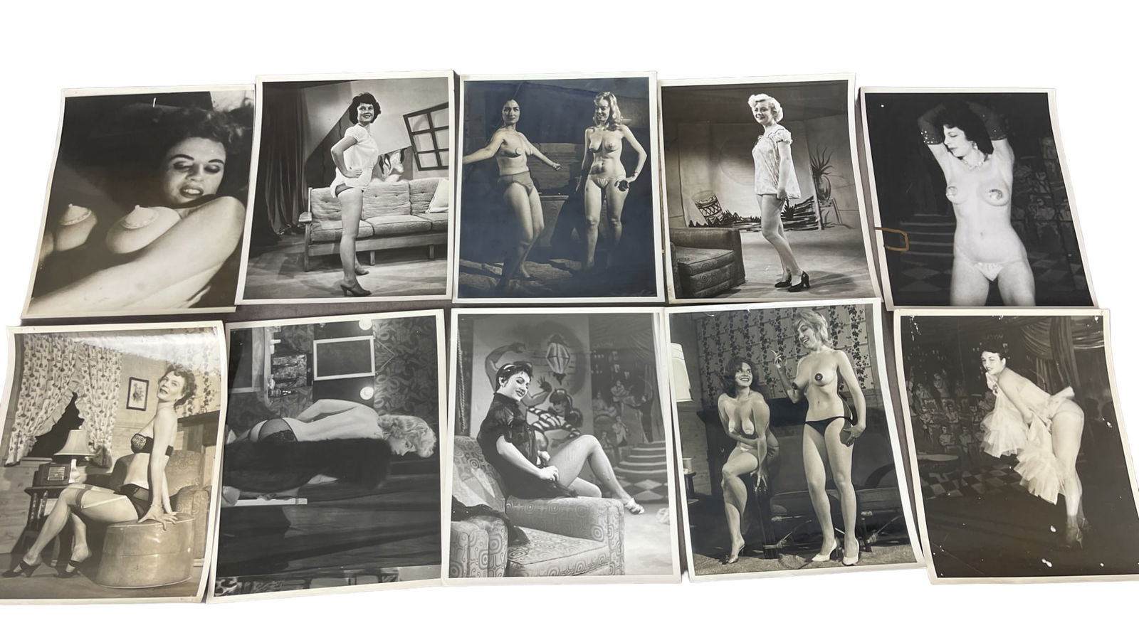 Vintage 1950's Original Burlesque Nude Pin Up Model Risque 8x10 Black and White Photographs: Vintage 1950's Original Burlesque Nude Pin Up Model Risque 8x10 Black and White Photographs. 10 Photos.