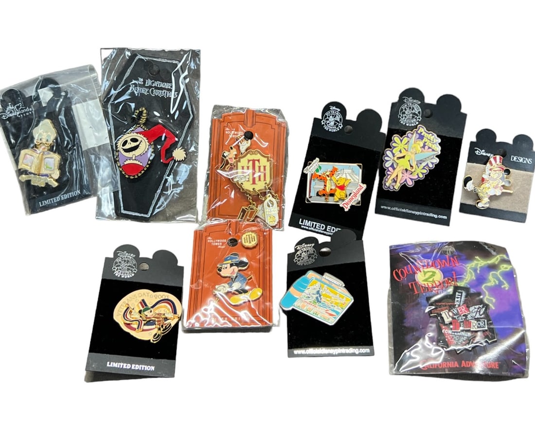 DISNEY DISNEYLAND Vintage Trading Pin Collection Lot Limited Edition LE (1 of 14)
