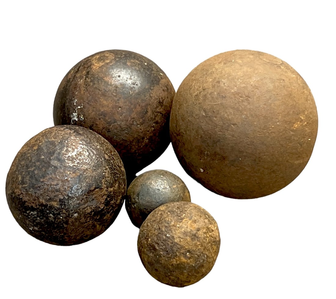Civil War cannonball collection lot (1 of 4)