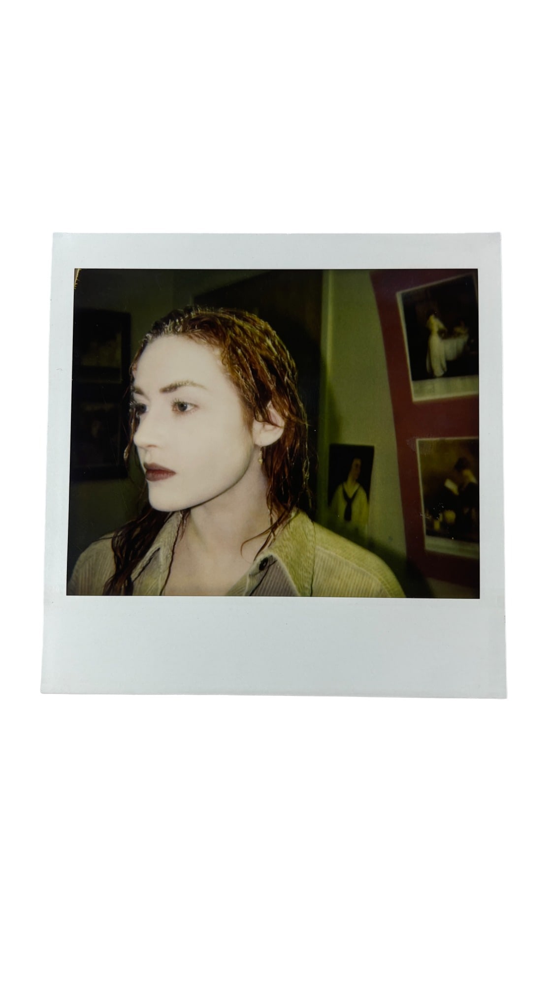 Titanic Movie Polaroid Behind the Scenes Candid Photograph of Kate Winslet/Rose DeWitt Bukater: Titanic Movie Polaroid Behind the Scenes Candid Photograph of Kate Winslet/Rose DeWitt Bukater.