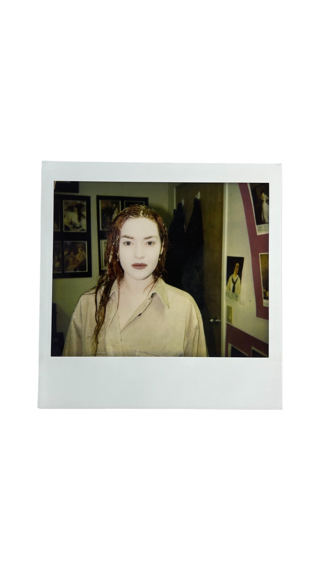 Titanic Movie Polaroid Behind the Scenes Candid Photograph of Kate Winslet/Rose DeWitt Bukater: Titanic Movie Polaroid Behind the Scenes Candid Photograph of Kate Winslet/Rose DeWitt Bukater.
