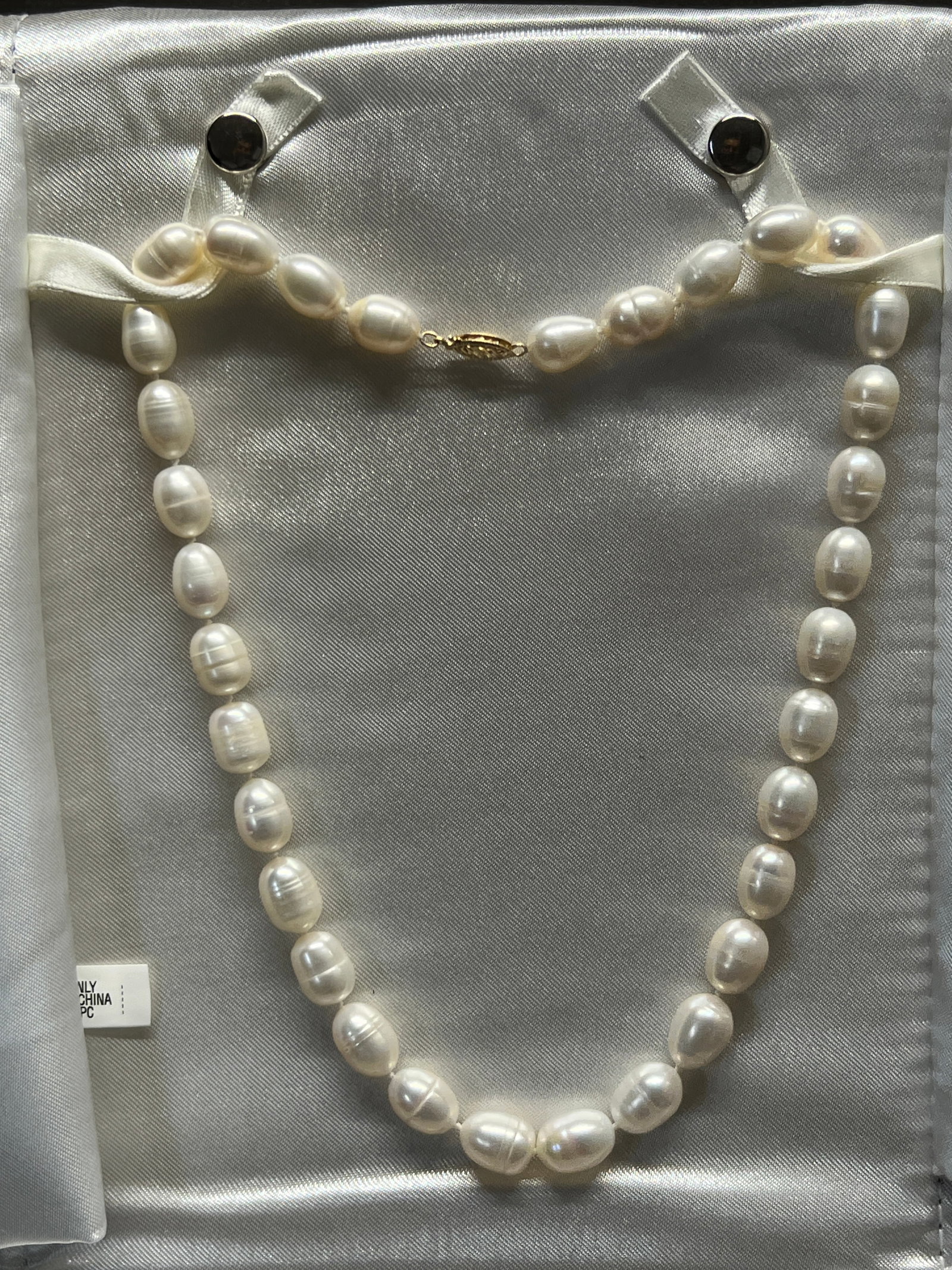 Vintage natural pearl 14 K gold clasp necklace: Vintage natural pearl 14 K gold clasp necklace