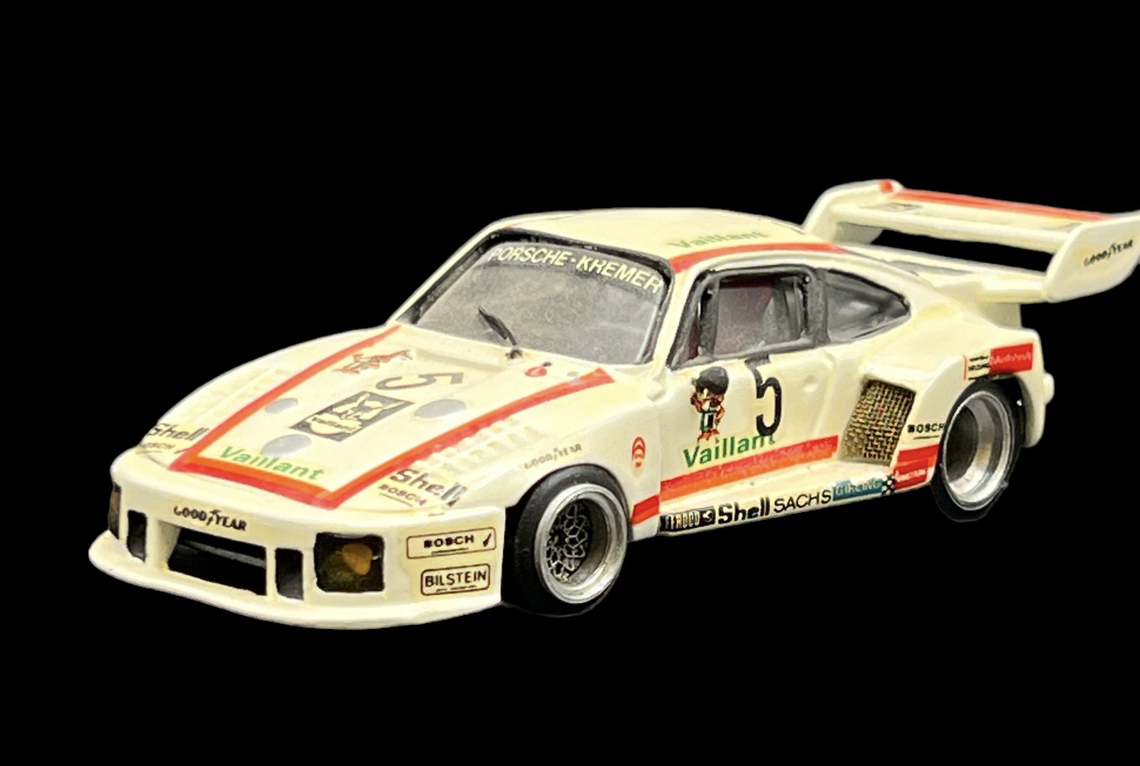 Vintage model car 1:43 WHITE PORSCHE 935 MRE (1 of 9)