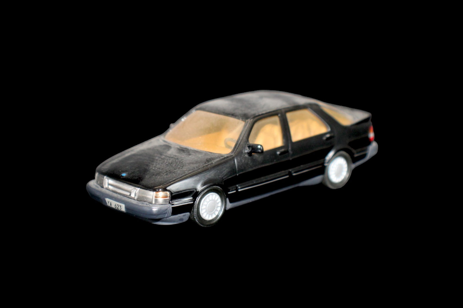 Vintage model car 1:43 Black Saab 9000 turbo 16 1985 Somerville: PROVENANCE - John Michael Frankenheimer was an American film and television director known for social dramas and action/suspense films. Among his credits were Birdman of Alcatraz, The Manchurian Candi