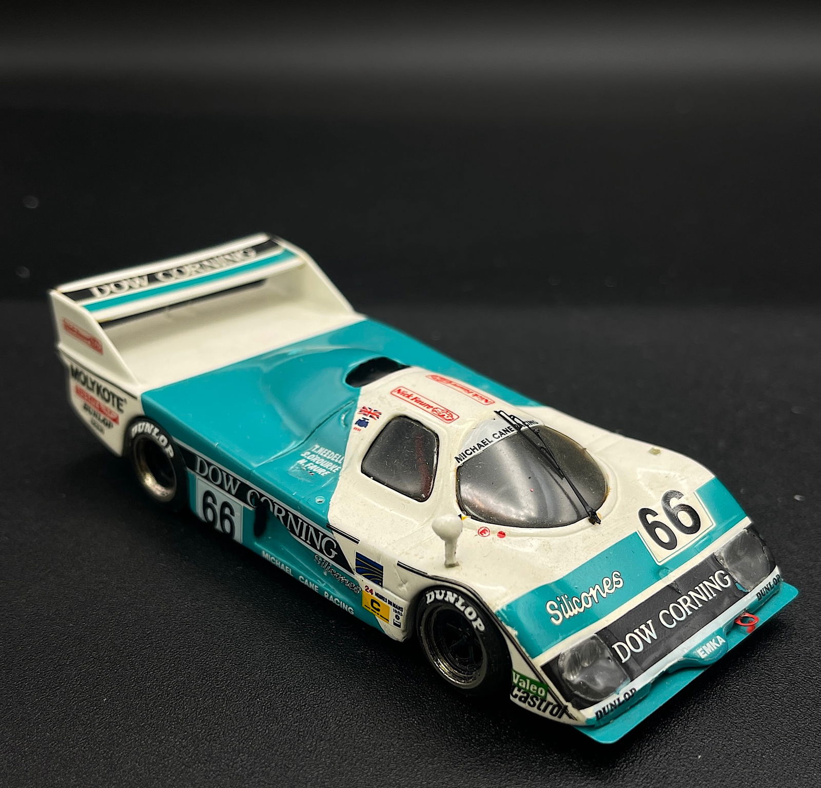 Vintage Model Car 1:43 Light Blue Aston Martin EMKA Le Mans 1985 - BBR: Vintage Model Car 1:43 Light Blue Aston Martin EMKA Le Mans 1985 - BBR