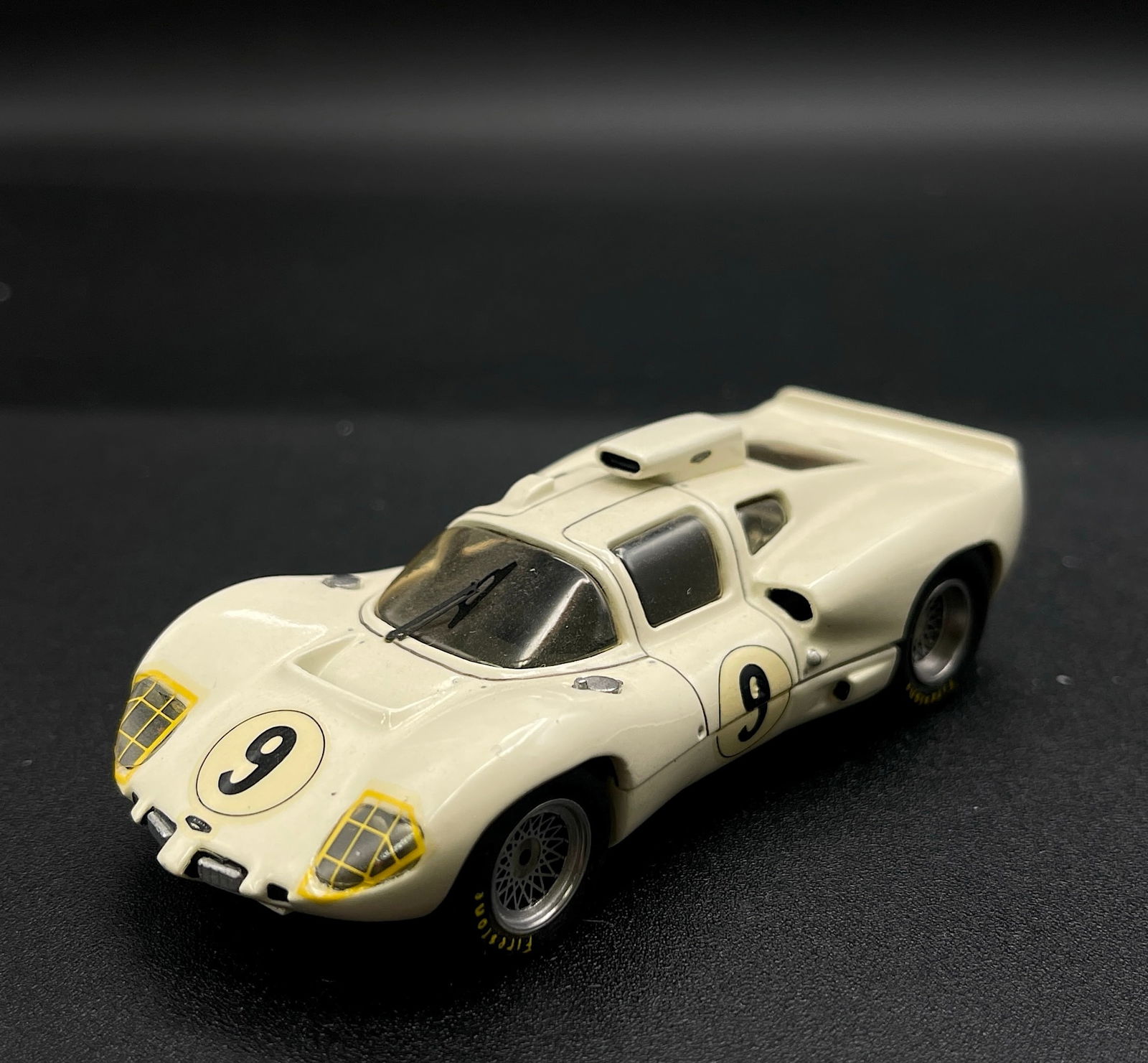 Vintage Model Car 1:43 White Chparral John Simons (1 of 5)