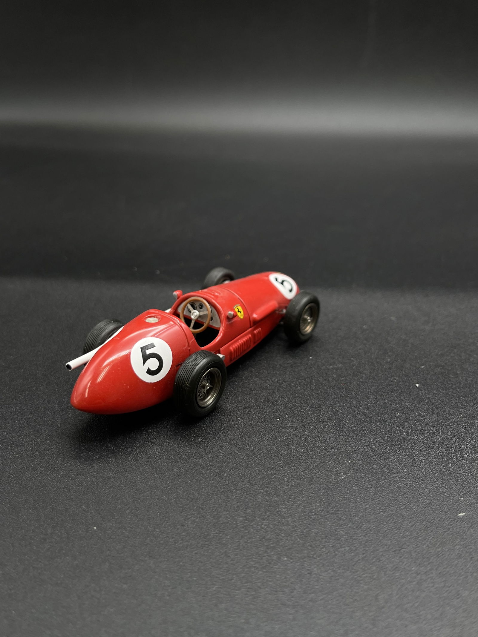 Vintage Model Car 1:43 Red #5 Ferrari 500 F2 - Future Models (1 of 5)