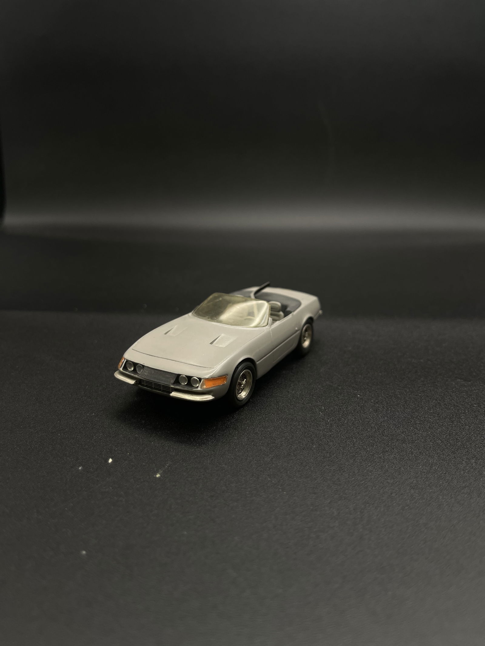 Vintage Model Car 1:43 Gray Ferrari Daytona Provence Moulage - France Signed (1 of 5)