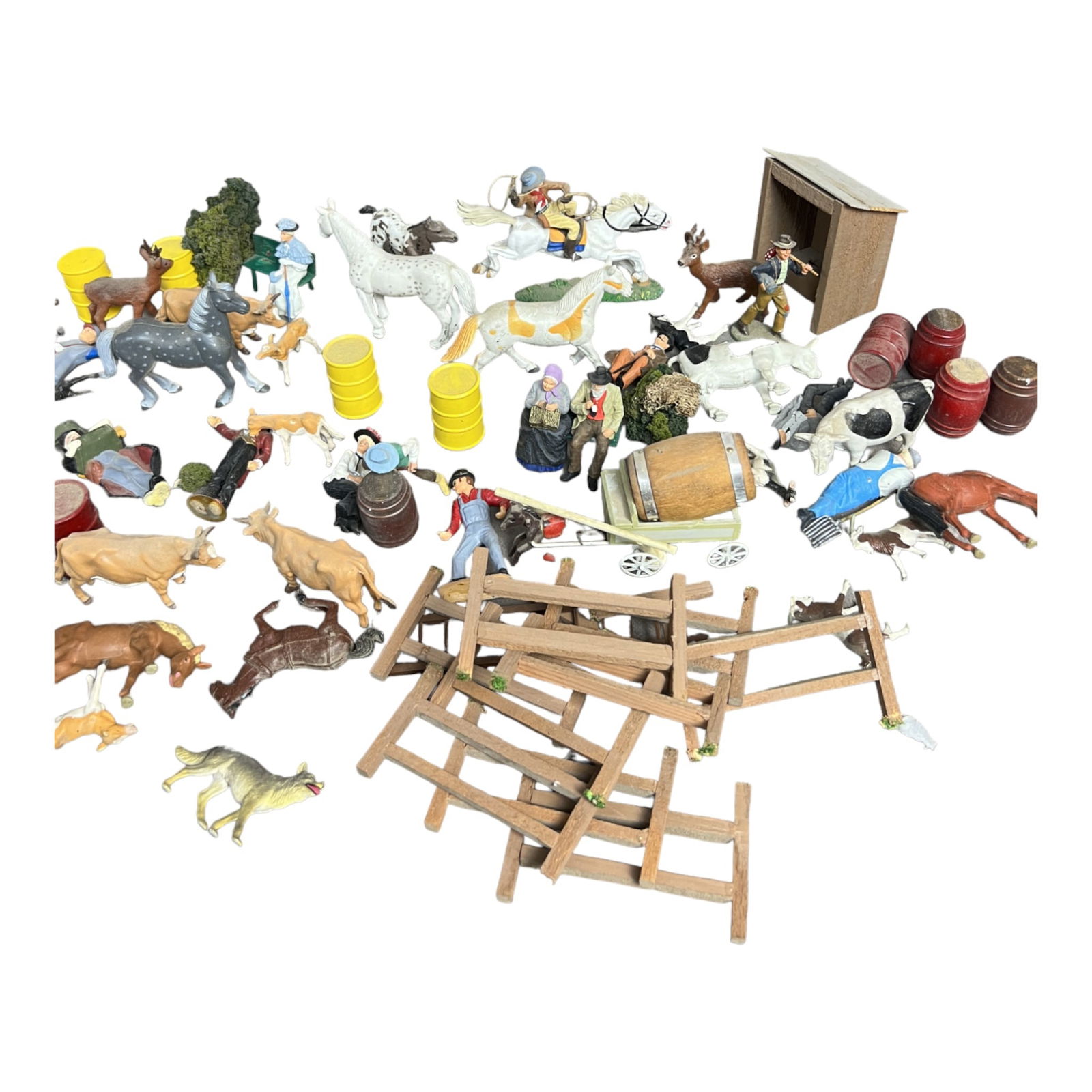 Train Station Toy Accessories and Figures Rare Vintage Collection Lot (1 of 11)