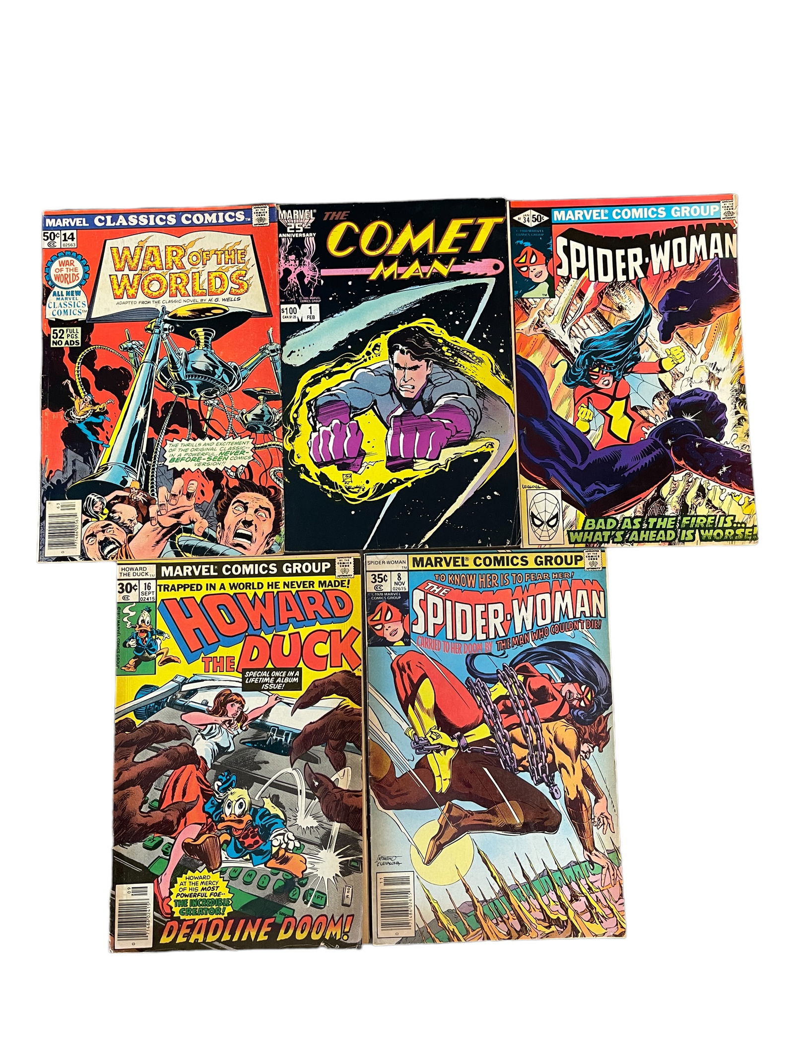 Vintage Marvel Comic Book Collection Lot: Vintage Marvel Comic Book Collection Lot - Spider Woman #8, #34, War Of The Worlds #14, The Comic Man #1, Howard The Duck #16 Lot of 5