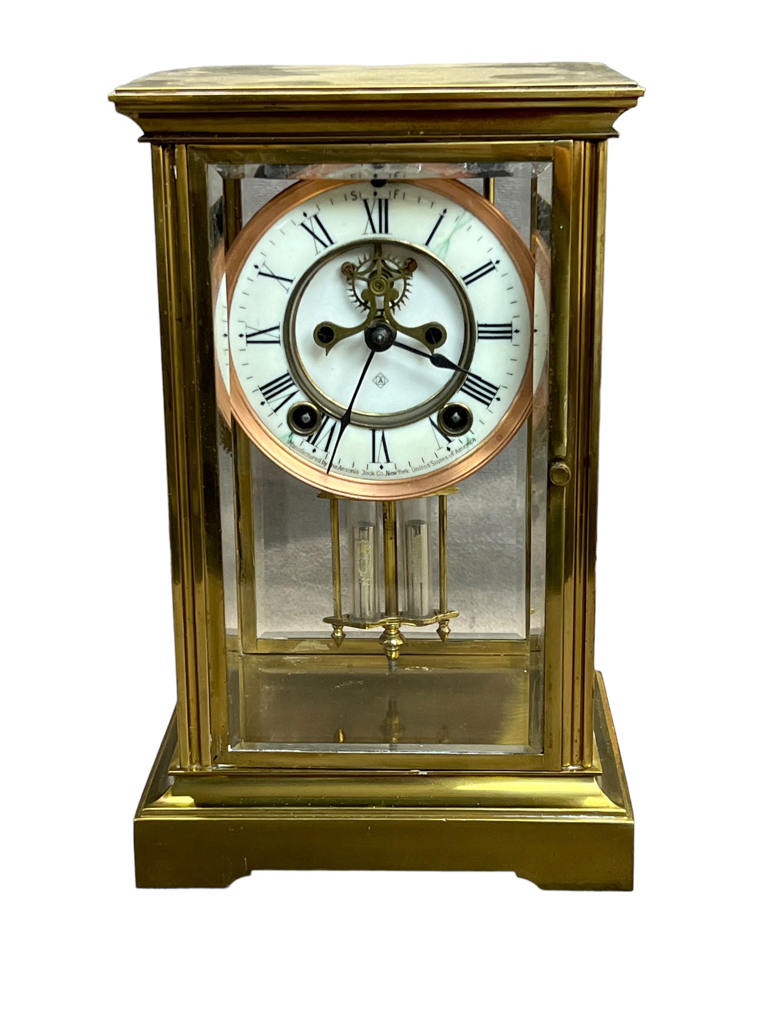 Vintage brass mantle clock (1 of 7)
