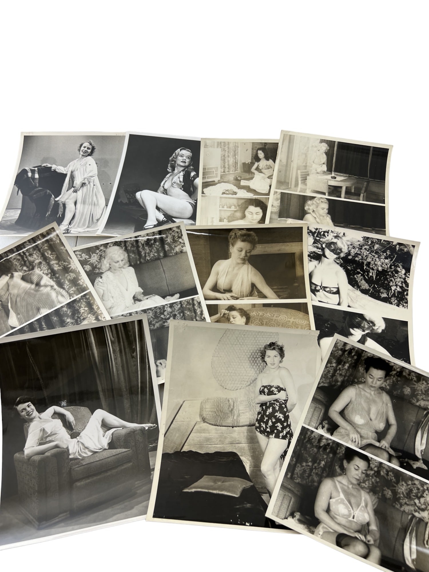 Vintage 1950'S Original Burlesque Nude Pin Up Model Risque 8x10 Black And White Photographs: Vintage 1950's Original Burlesque Nude Pin Up Model Risque 8x10 Black and White Photographs. 10 Photos.