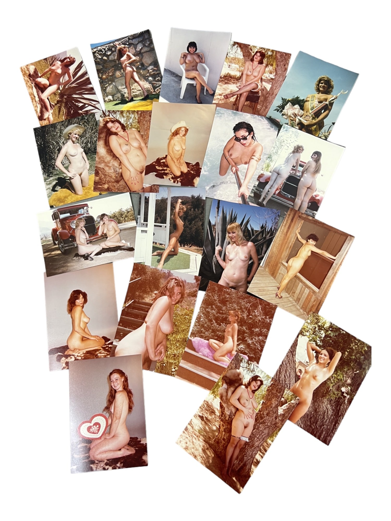 Vintage Pin Up Nude Female Model Photograph Collection Lot: Vintage Pin Up Nude Female Model Photograph Collection Lot of 20. Approximate size of each photo is 5" x 3.5", we believe these photos are from a nudist colony. Some of the images might have been publ