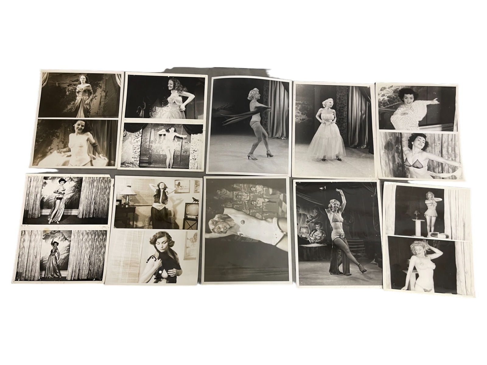 Vintage 1950'S Original Burlesque Nude Pin Up Model Risque 8x10 Black And White Photographs: Vintage 1950's Original Burlesque Nude Pin Up Model Risque 8x10 Black and White Photographs. 10 Photos.