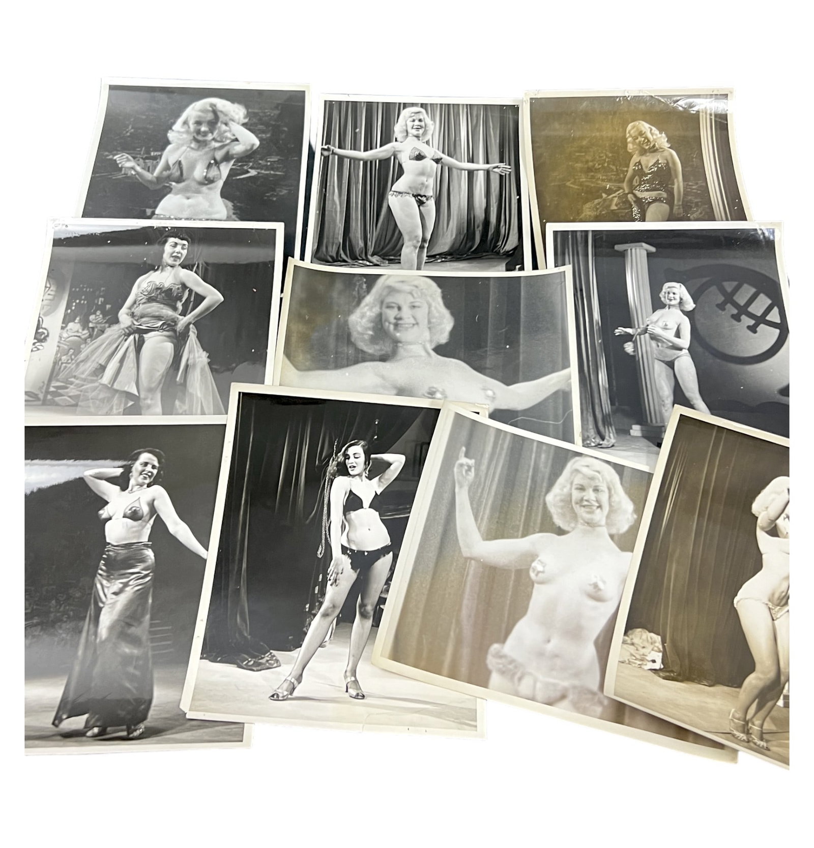 Vintage 1950'S Original Burlesque Nude Pin Up Model Risque 8x10 Black And White Photographs: Vintage 1950'S Original Burlesque Nude Pin Up Model Risque 8x10 Black And White Photographs