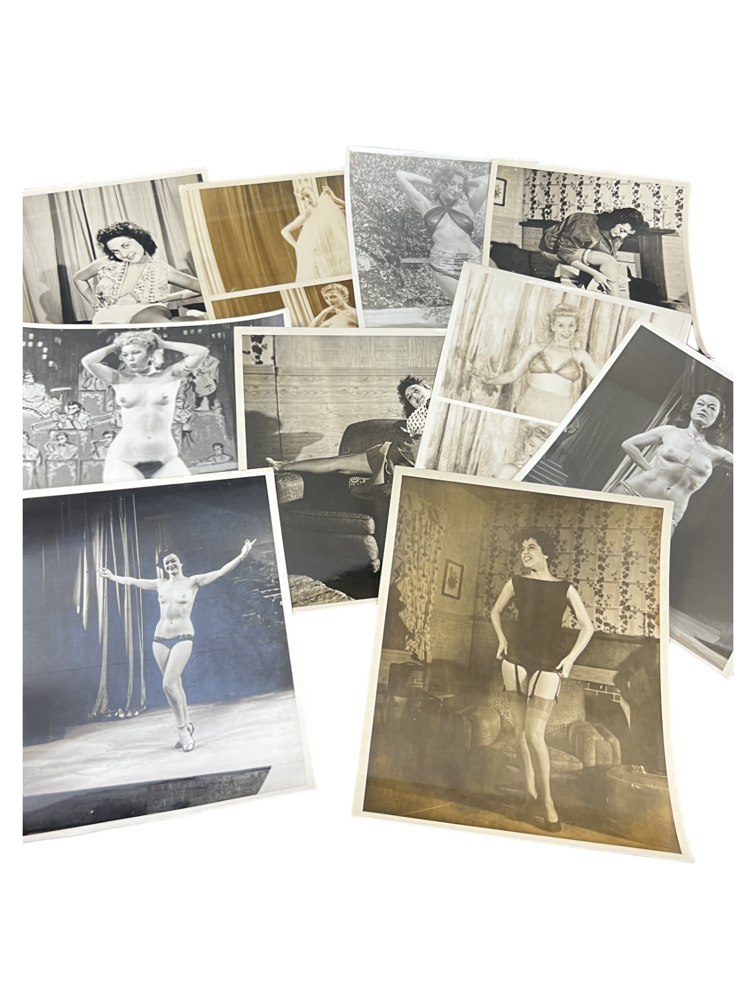 Vintage 1950'S Original Burlesque Nude Pin Up Model Risque 8x10 Black And White Photographs: Vintage 1950'S Original Burlesque Nude Pin Up Model Risque 8x10 Black And White Photographs