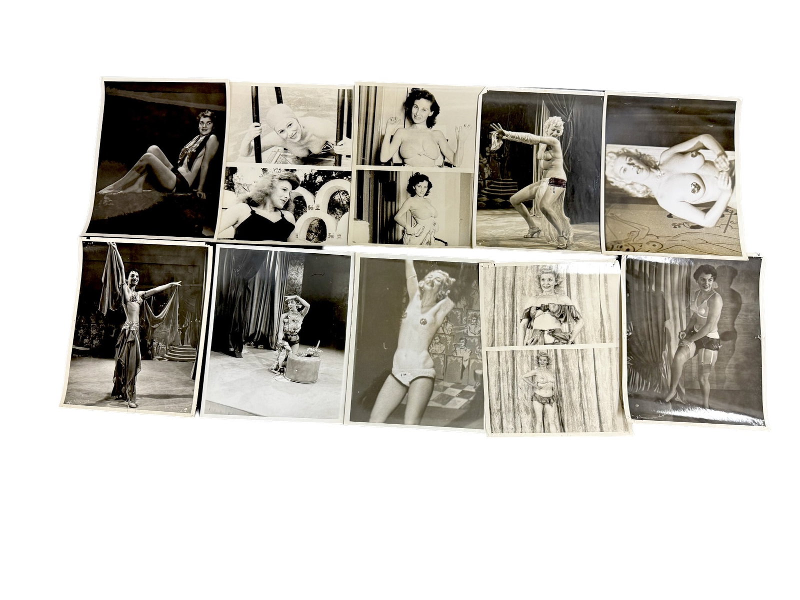 Vintage 1950'S Original Burlesque Nude Pin Up Model Risque 8x10 Black And White Photographs: Vintage 1950'S Original Burlesque Nude Pin Up Model Risque 8x10 Black And White Photographs