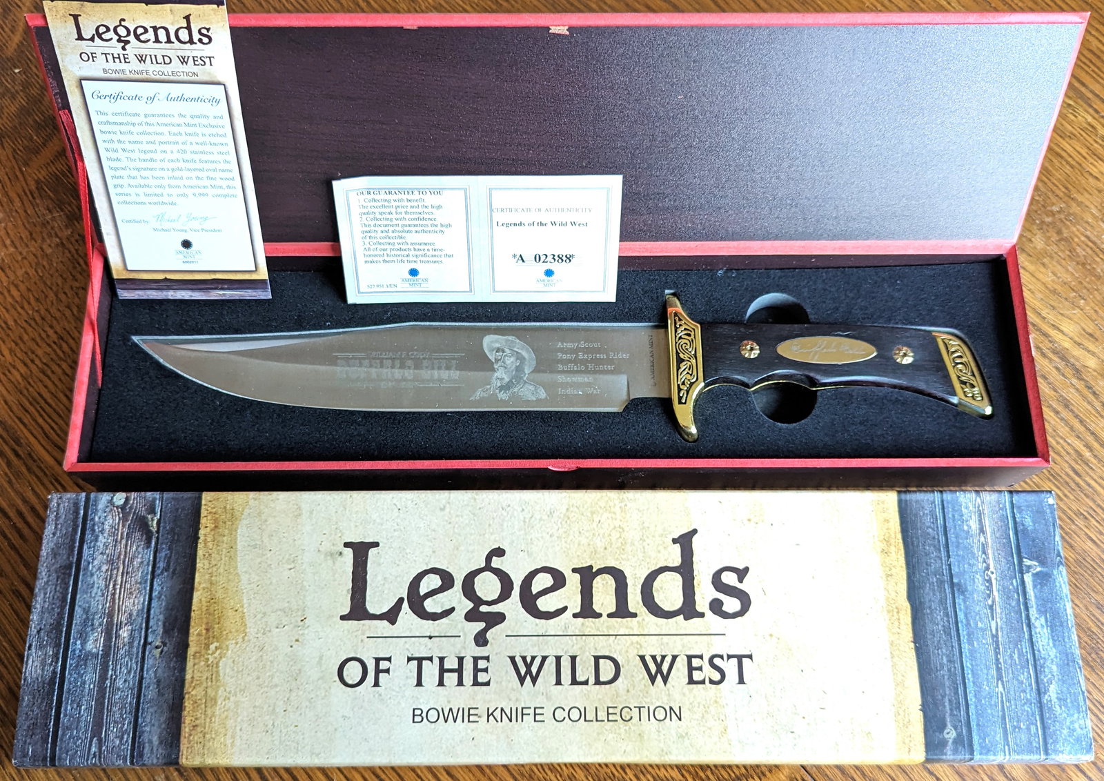 Buffalo Bill - Legends of the Wild West 13.25" Bowie Knife (1 of 2)
