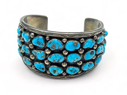 Native American signed sterling silver & turquoise cuff bracelet: 65.6 grams