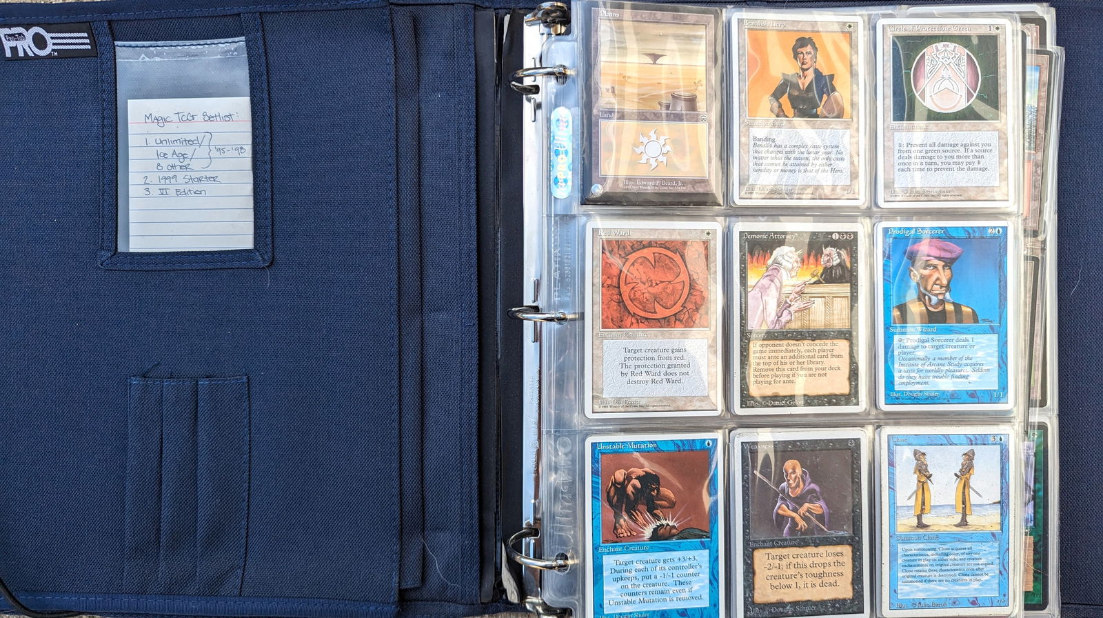 Album of vintage Magic The Gathering cards (1 of 20)