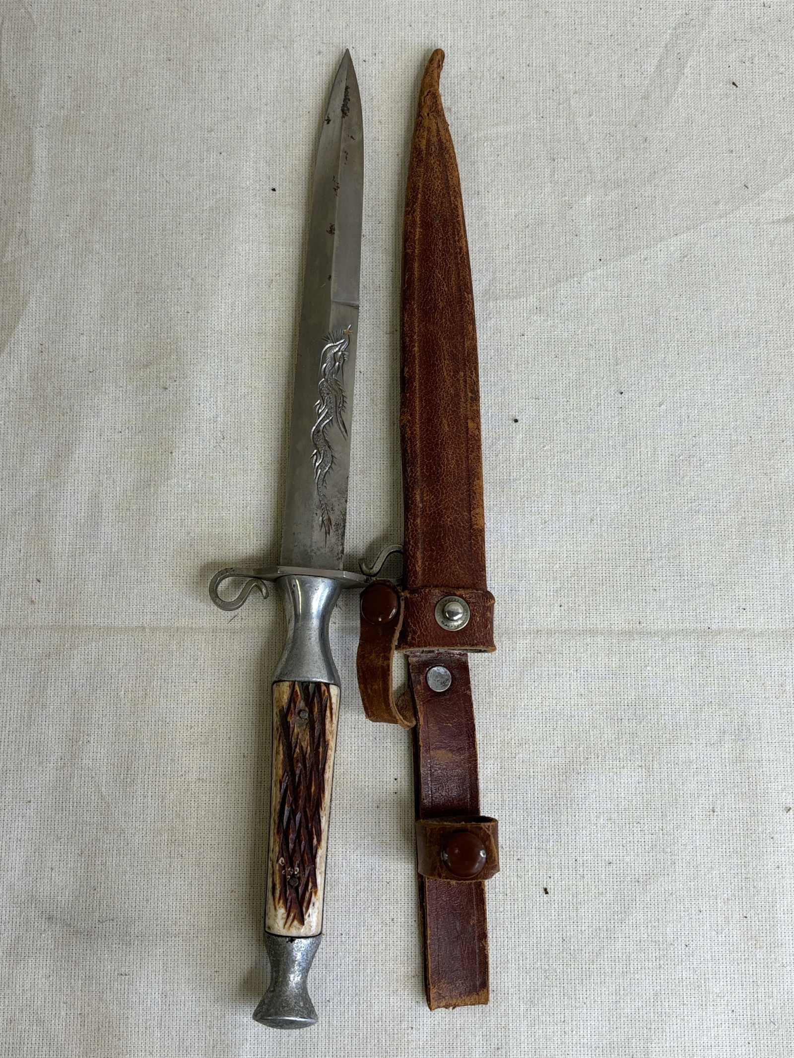 Vintage knife with leather sheath (1 of 3)