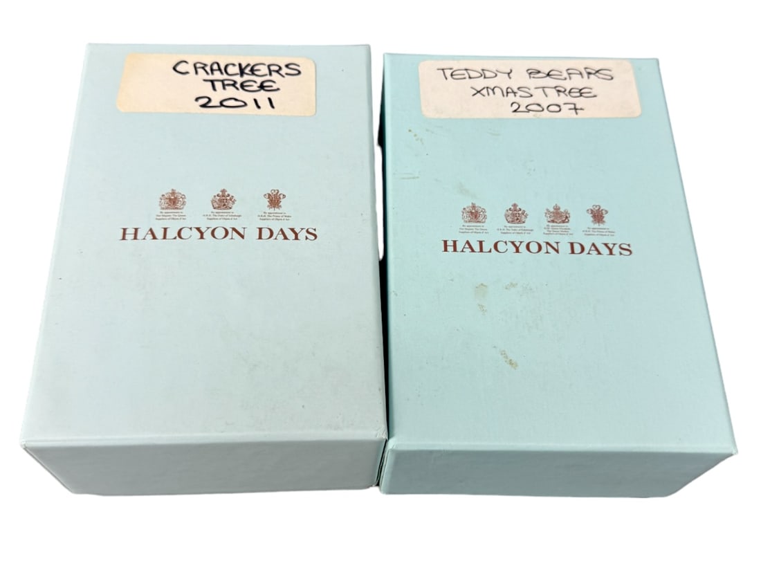 Halcyon Days Enamel Christmas Boxes (1 of 4)