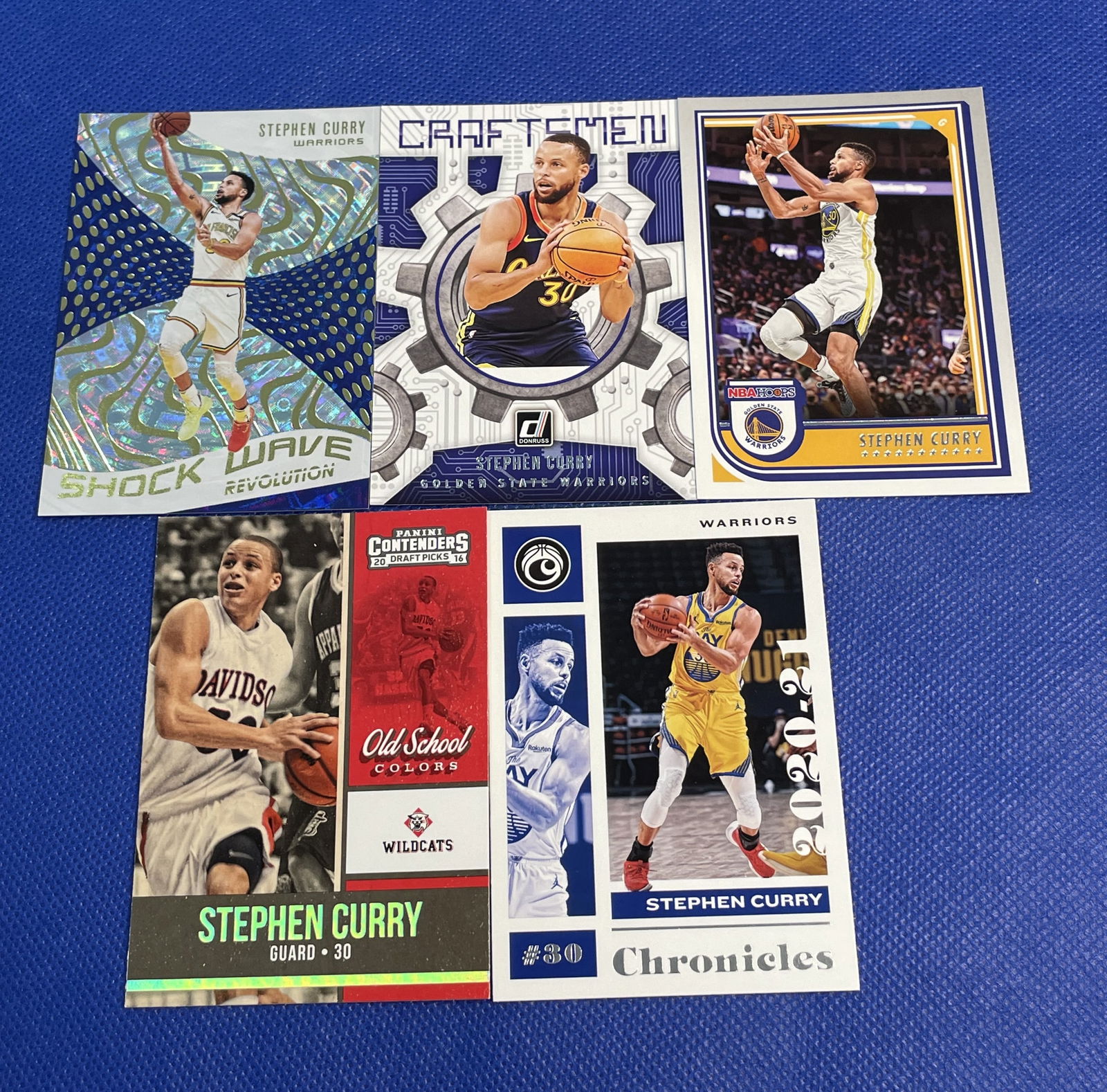 Lot Stephen Curry basketball cards (1 of 2)