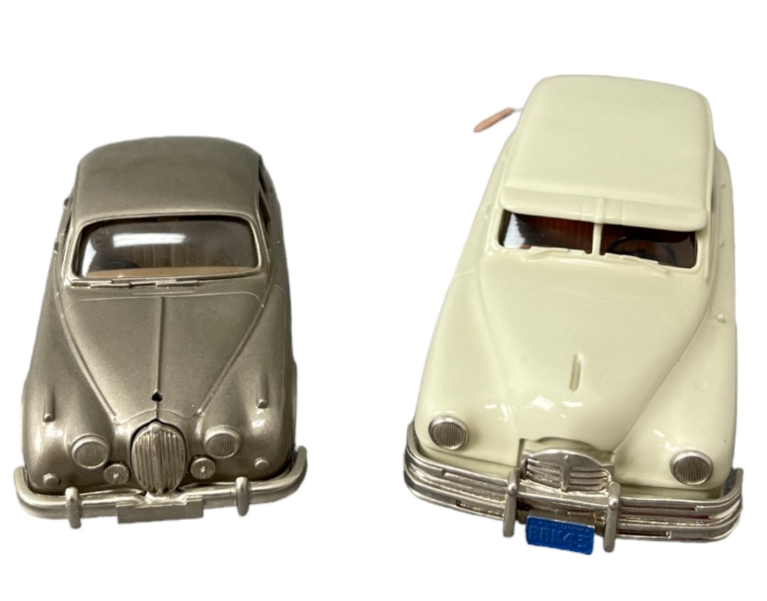 Vintage Model Car 1:43 COLLECTION J. Mi. Frankenheimer: THIS CAR FROM THE COLLECTION OF John Michael Frankenheimer was an American film and television director known for social dramas and action/suspense films. Among his credits were Birdman of Alcatraz, T