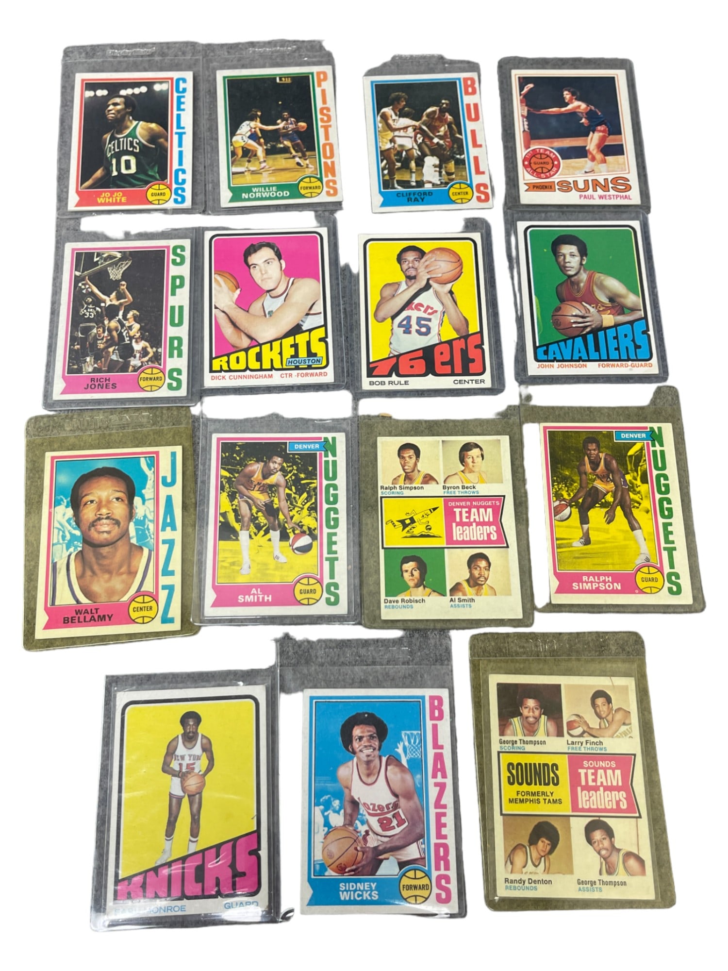 Vintage Basketball Trading Card Collection Lot (1 of 10)