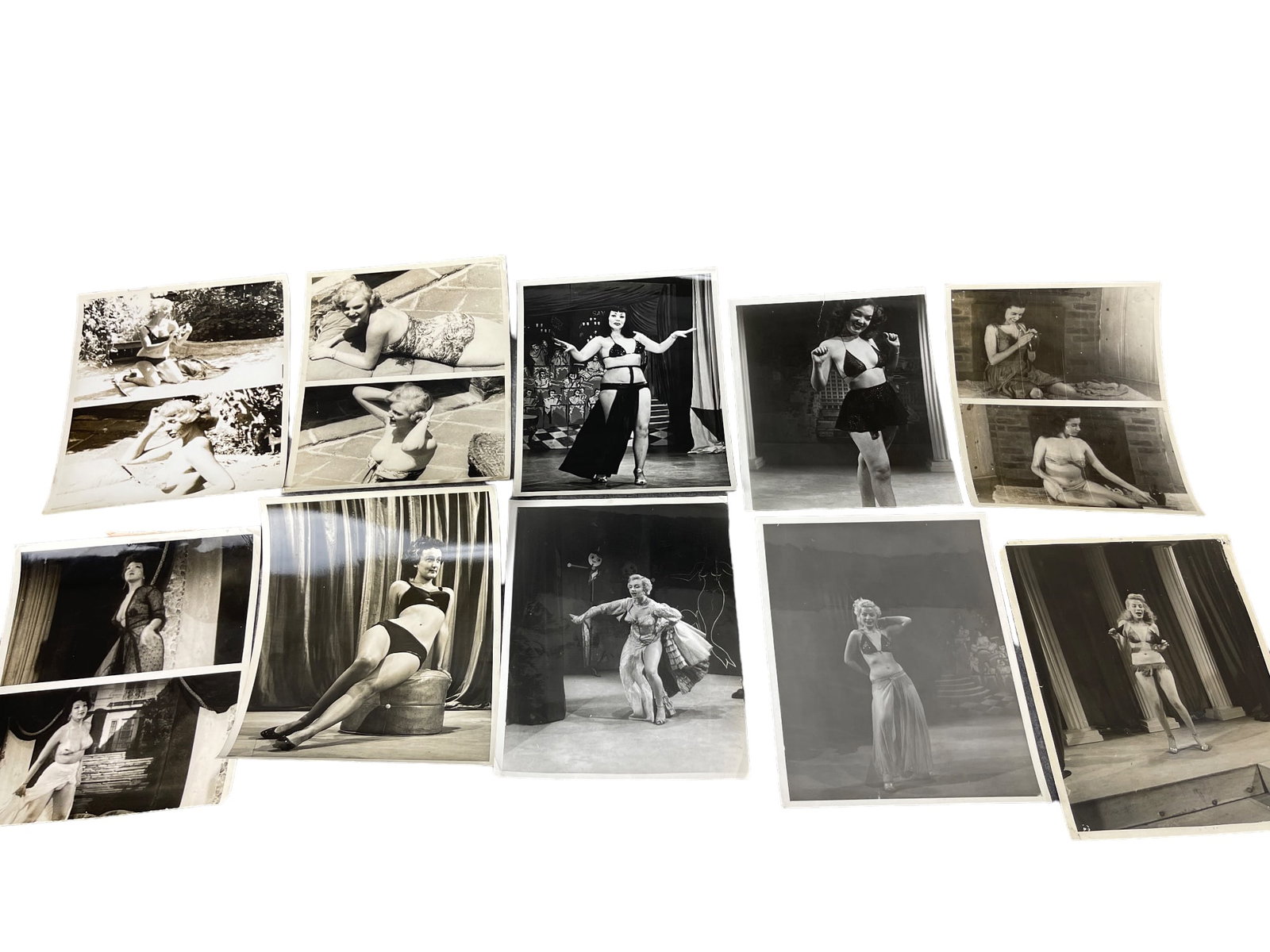 Vintage 1950's Original Burlesque Nude Pin up Model Risque Photo 8x10 Black & White Photographs: Vintage 1950's Original Burlesque Nude Pin up Model Risque Photo 8x10 Black & White Photographs