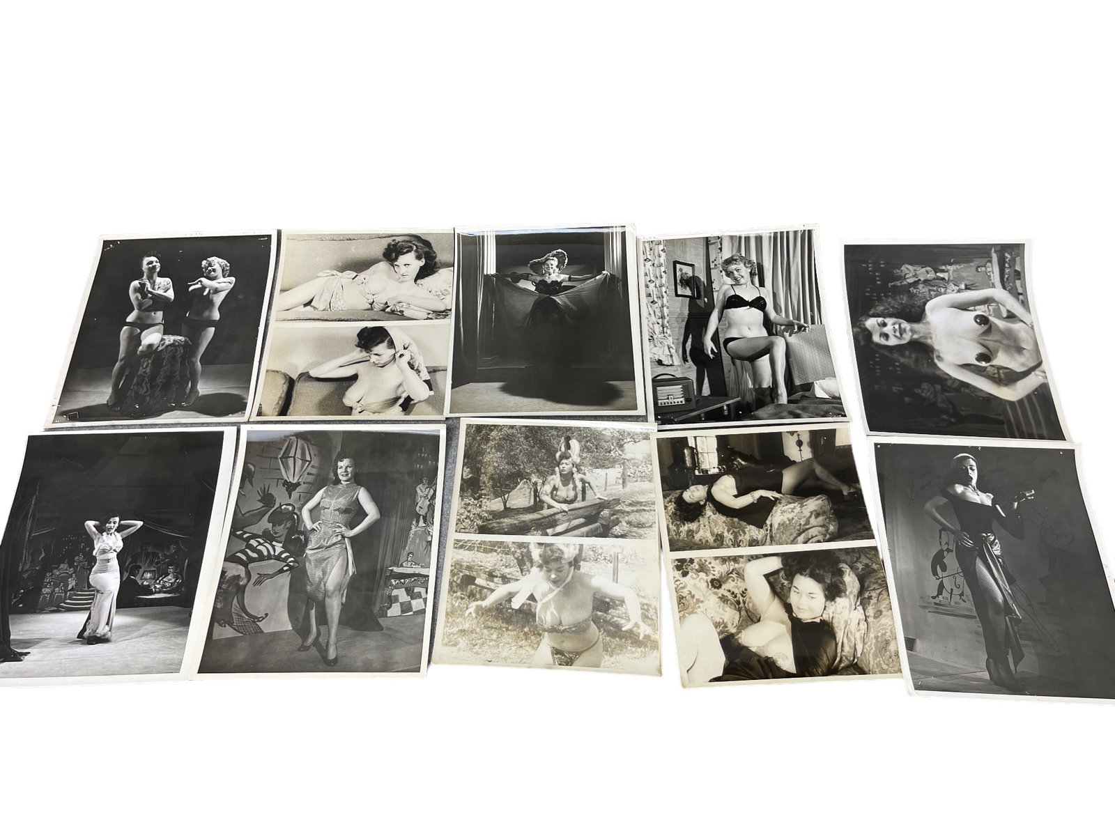 Vintage 1950's Original Burlesque Nude Pin up Model Risque Photo 8x10 Black & White Photographs: Vintage 1950's Original Burlesque Nude Pin up Model Risque Photo 8x10 Black & White Photographs