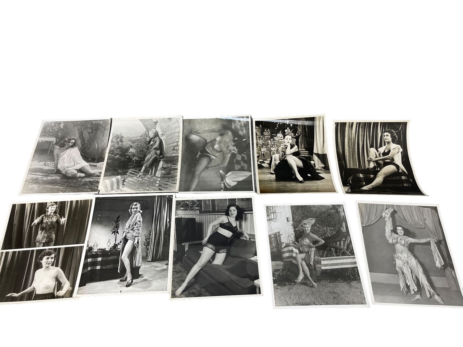 Vintage 1950's Original Burlesque Nude Pin up Model Risque Photo 8x10 Black & White Photographs: Vintage 1950's Original Burlesque Nude Pin up Model Risque Photo 8x10 Black & White Photographs