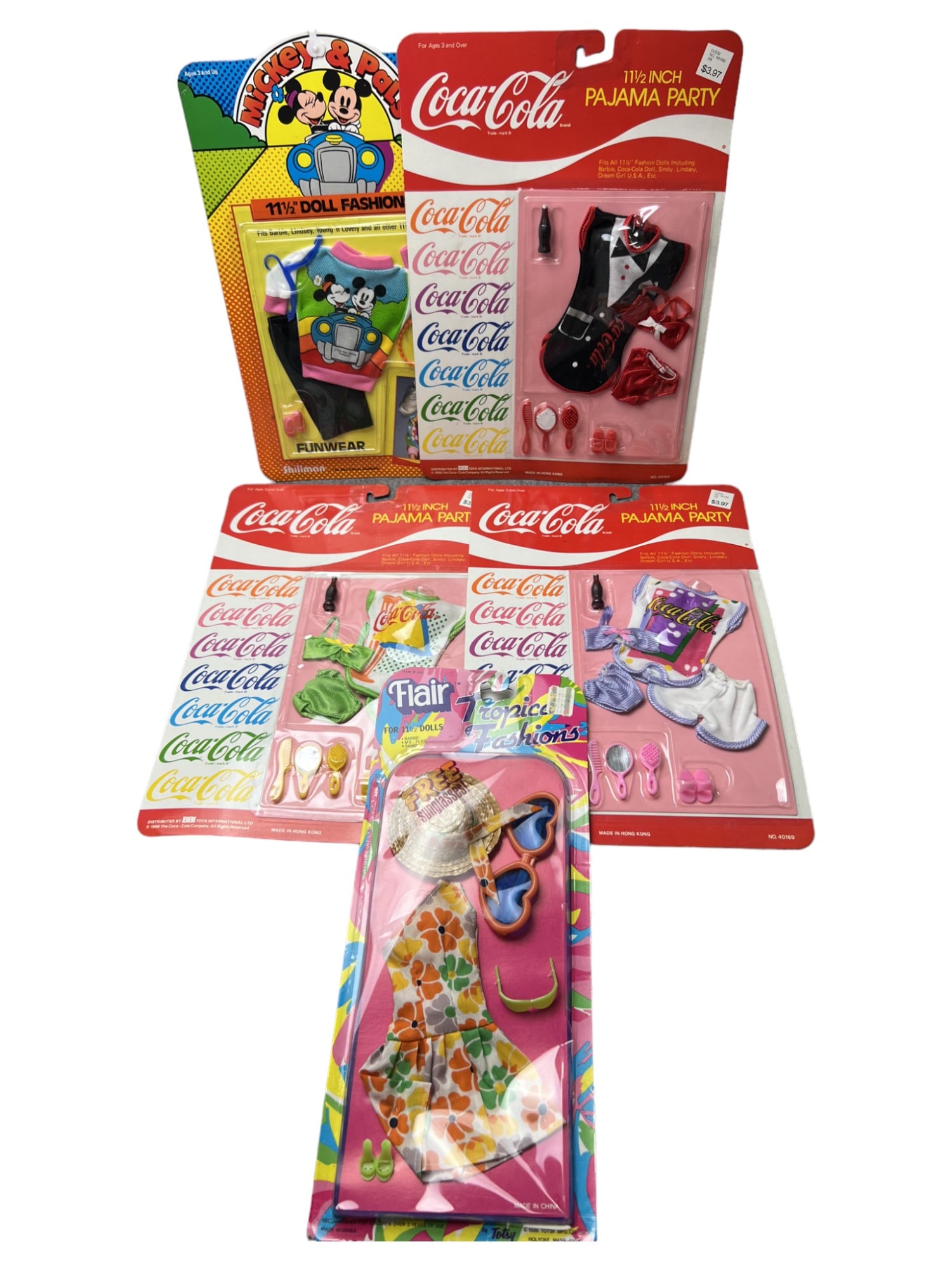 VINTAGE DOLL FASHION CLOTHES DISNEYLAND, COCA COLA: VINTAGE DOLL FASHION CLOTHES DISNEYLAND, COCA COLA