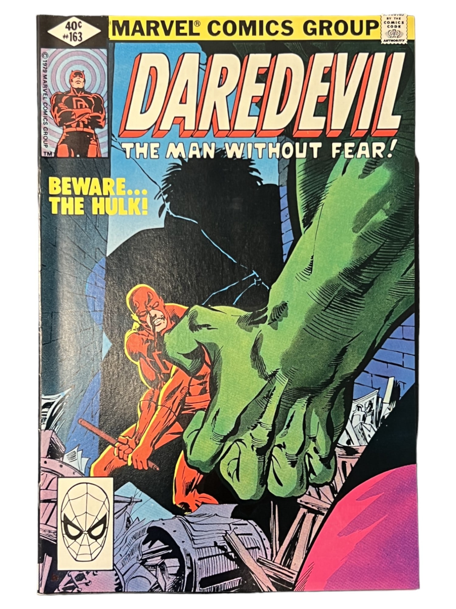 Daredevil #163 Hulk Appearance Marvel Comic Book (1 of 3)