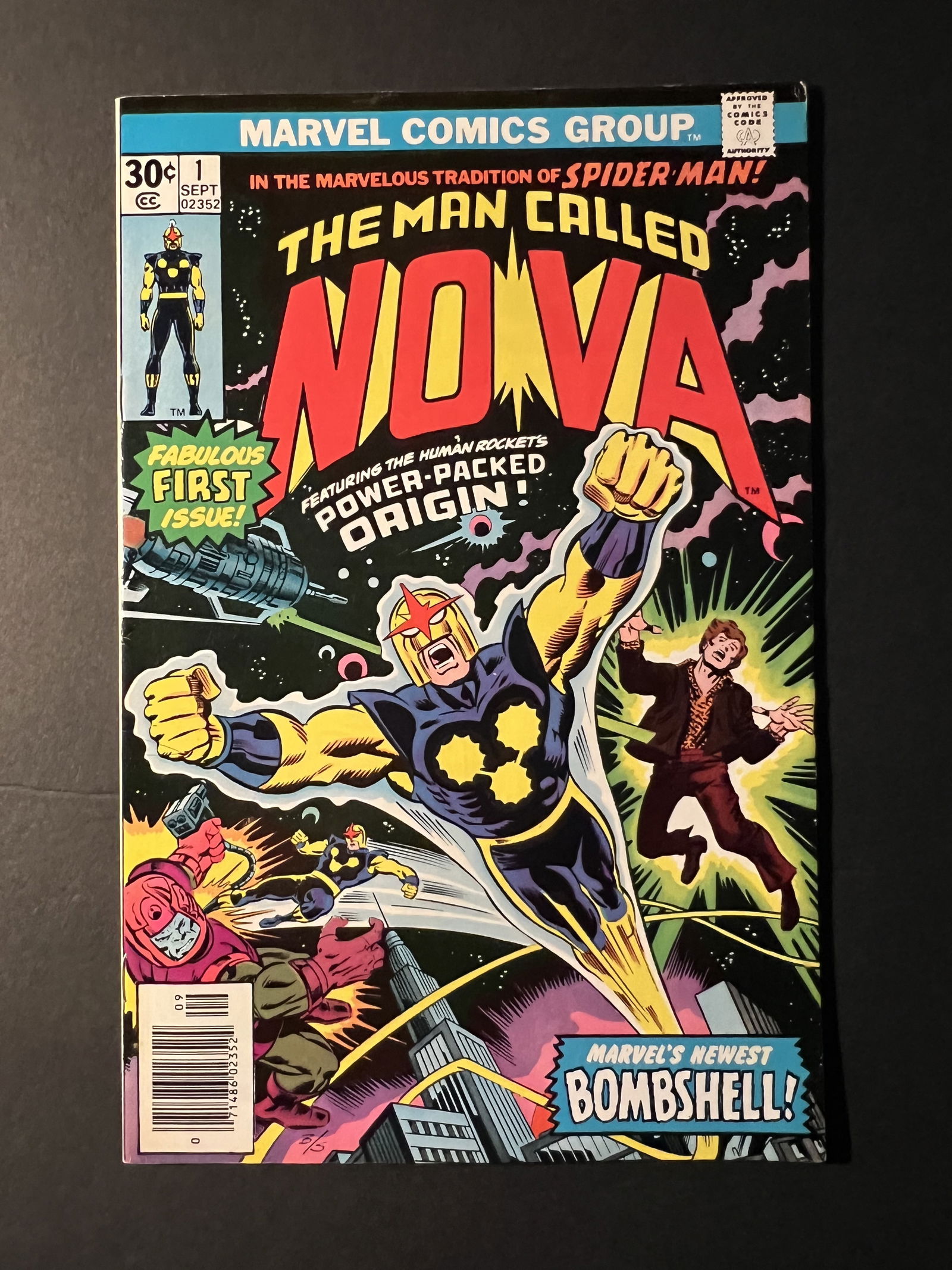 Nova #1 Marvel Origin & 1st Appearance 1976 Comic Book (1 of 3)