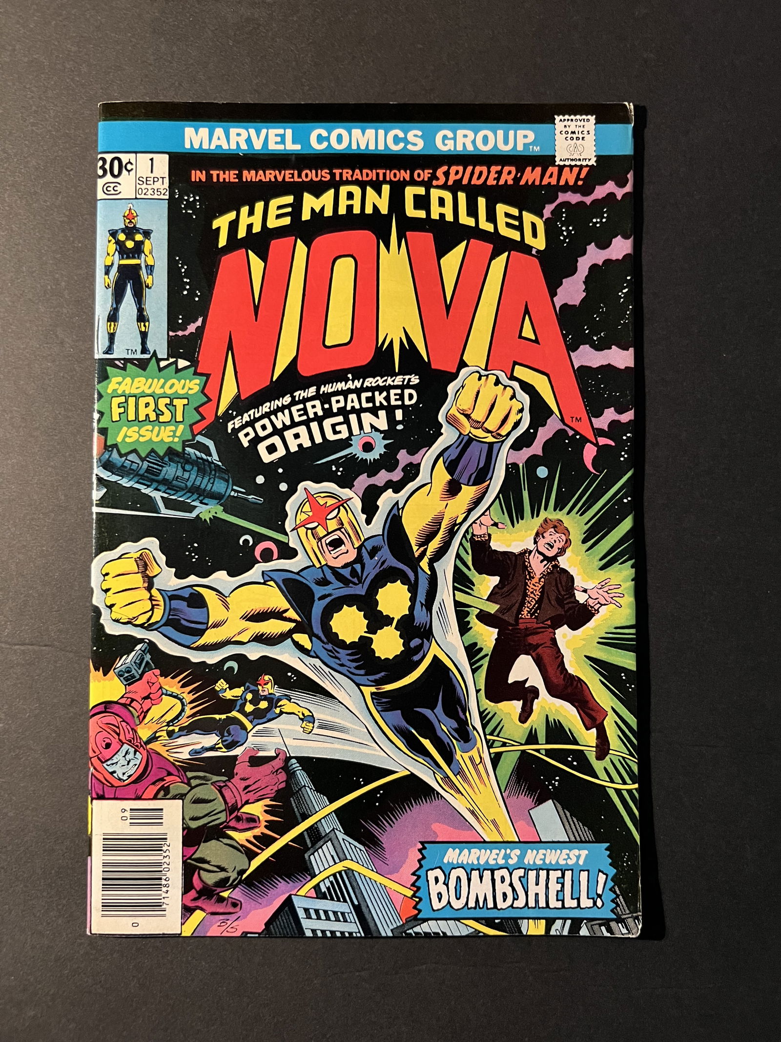 Nova #1 Marvel Origin & 1st Appearance 1976 Comic Book (1 of 3)
